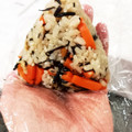 くっくペタ's cooksnap of when they made 生姜が香る　芽ひじきの簡単炊き込みご飯.