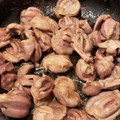 akiko13's cooksnap of when they made 超簡単。砂肝の炒め物.