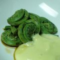 たよたひママ's cooksnap of when they made こごみのワサビマヨネーズ添え.