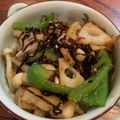 xiaoluchan's cooksnap of when they made 蓮根とピーマンの塩こぶきんぴら.