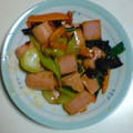 ピアユキ's cooksnap of when they made 魚肉ソーセージのコチ★マヨ炒め.