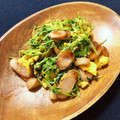 こざい's cooksnap of when they made お昼ごはんに☆簡単☆安い☆豆苗の炒め物.