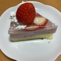 はとポ's cooksnap of when they made フルーチェでいちごのムースケーキ.