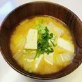 azbjbn's cooksnap of when they made 白菜と豆腐のお味噌汁.