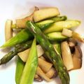 Stromboli's cooksnap of when they made パパッと★エリンギとアスパラのバター炒め.