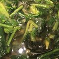 クックQULPYE☆'s cooksnap of when they made ほうれん草とワカメのお味噌汁♪.
