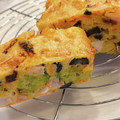 yamakama's cooksnap of when they made 我が家の定番☆ケークサレ（海老トマト）.