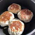 electrotica's cooksnap of when they made スコーンビスケット♪レンジとフライパン.