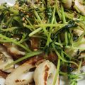 あげはっちゃん's cooksnap of when they made 豆苗とじゃこちくわのごまポン酢炒め.
