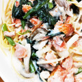 りんともちーママ☆'s cooksnap of when they made 鮭とほうれん草ときのこのクリームパスタ.