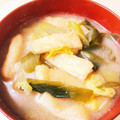 sa_yUki☆'s cooksnap of when they made ほうれん草と白菜(＋油揚げ)の味噌汁.