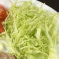 ぽけぽけぽけ's cooksnap of when they made 1枚でも簡単！キャベツ千切りの裏技.