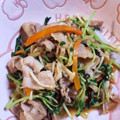 カメ姫☆'s cooksnap of when they made 超簡単！豚バラ肉と豆苗の焼肉のたれ炒め.
