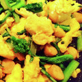 桜月❀咲良mommy's cooksnap of when they made 菜花とベーコンとフワフワ卵の炒めもの.