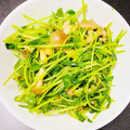 J_son's cooksnap of when they made 豆苗としめじの醤油炒め.