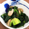 結愛乃ましゅまろ's cooksnap of when they made ほうれん草と舞茸とウインナーの中華炒め.