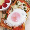 4児男子母さんの台所's cooksnap of when they made たまごトマチートースト.