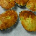 たしつま's cooksnap of when they made ホットケーキMIXでしっとりマフィン.