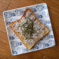 junkomugi's cooksnap of when they made 簡単☆海街diaryのしらすトースト.