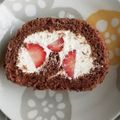 matiyo's cooksnap of when they made HMで簡単♡ふわふわチョコロールケーキ.