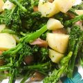 さとっちにゃん's cooksnap of when they made ★ブロッコリーじゃが芋ウインナー炒め☆.