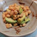 お山のエイ's cooksnap of when they made 超簡単おつまみ！アボカド＆納豆を味のりで.