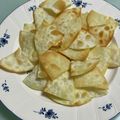 pomponn's cooksnap of when they made 揚げない☆餃子の皮おつまみチップス.