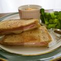 NAGANO久留米's cooksnap of when they made 【簡単フライパンでハムチーズホットサンド.