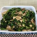 ◆どらしま◆'s cooksnap of when they made ほうれん草と舞茸の梅バター醤油炒め.