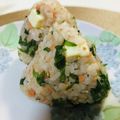 優木星's cooksnap of when they made 簡単♪鮭フレ大葉チーズおにぎり.