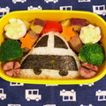 ちょこみ51's cooksnap of when they made 幼稚園 簡単 パトカー弁当.