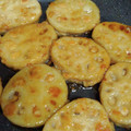 キルヘボン's cooksnap of when they made 簡単 甘辛レンコンのはさみ焼き.