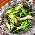 ちゃちゃまる26's cooksnap of when they made 壬生菜と揚げとしめじの炊いたん.