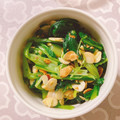クック2U53KY☆'s cooksnap of when they made 簡単☆春菊とアーモンドのナムル風.