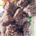 院長14's cooksnap of when they made ラミントン（オーストラリアのお菓子）.