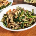 低カロ探検隊's cooksnap of when they made かぶの葉と豚バラ肉と玉子の中華炒め.