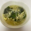 かわうそ。's cooksnap of when they made 包丁なしで玉子ともやしわかめの中華スープ.