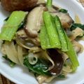 ばにらい's cooksnap of when they made 小松菜と新玉ねぎ＆椎茸味噌バター炒め.
