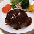 のりりん星人's cooksnap of when they made 炒めない玉葱で♪簡単ふわふわハンバーグ.