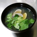 ぼくグディ's cooksnap of when they made 簡単！はまぐりのお吸い物(砂抜き～).