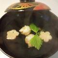 大魔女's cooksnap of when they made 料亭風♪　海老しんじょうのお吸い物.
