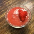 はるちゃんちの台所's cooksnap of when they made 【男飯】イチゴムース.