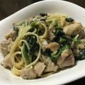 クック3LQCTN☆'s cooksnap of when they made 鶏とほうれん草のクリームパスタ.