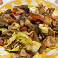 Yuilucky23's cooksnap of when they made 茄子としめじと豚肉のオイスター炒め.