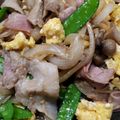 セナ☆せいちゃん's cooksnap of when they made 豚肉とシャキシャキ絹さや、ふんわり卵炒め.