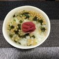 Laufen's cooksnap of when they made お茶漬けプラス梅 忙しい日の 朝ごはん.
