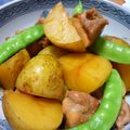 むさしこじろう's cooksnap of when they made 新じゃがと鶏肉の煮物.