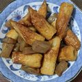 ◆真雪◇'s cooksnap of when they made こんにゃくとちくわの甘辛煮.
