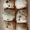 うら's cooksnap of when they made 超簡単スタバ風スコーン.