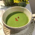 Froggycook's cooksnap of when they made ブレンダーで！簡単❁かぶの葉スープ.